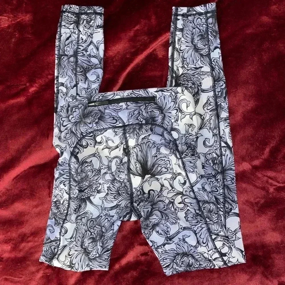 Lululemon speed up tights 28